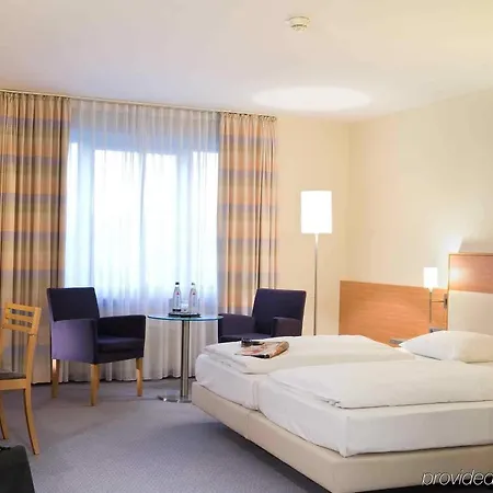Mercure Am Rathaus 3*